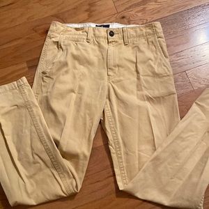 American eagle men’s khaki pants